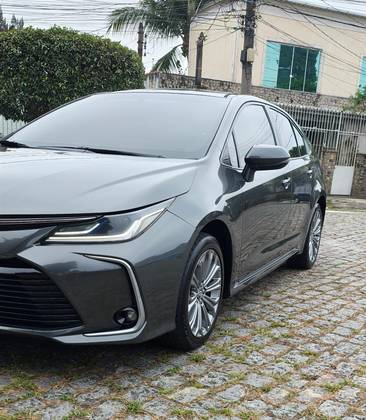 TOYOTA COROLLA 2.0 VVT-IE FLEX XEI DIRECT SHIFT TOYOTA COROLLA 2.0 VVT-IE FLEX XEI DIRECT SHIFT